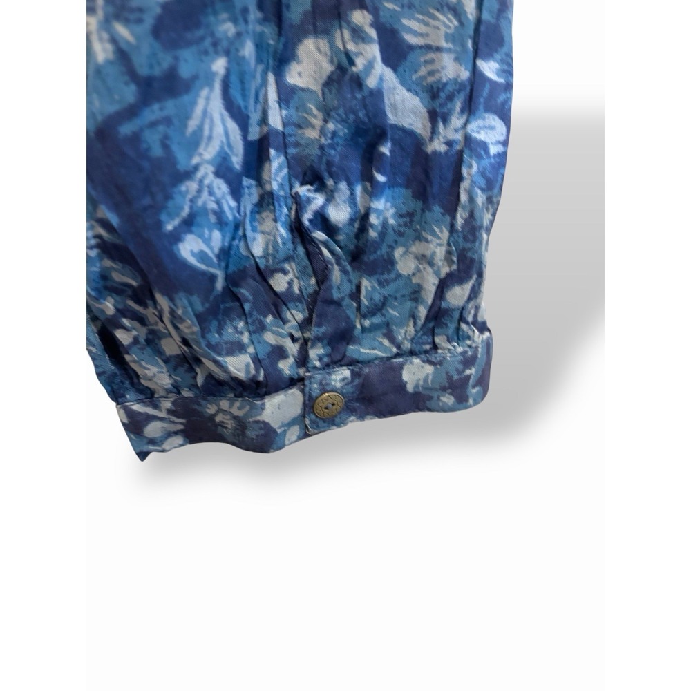 We The Free Blue Floral Peasant Top Medium Oversized Boho Button Front Stitching - Picture 11 of 16